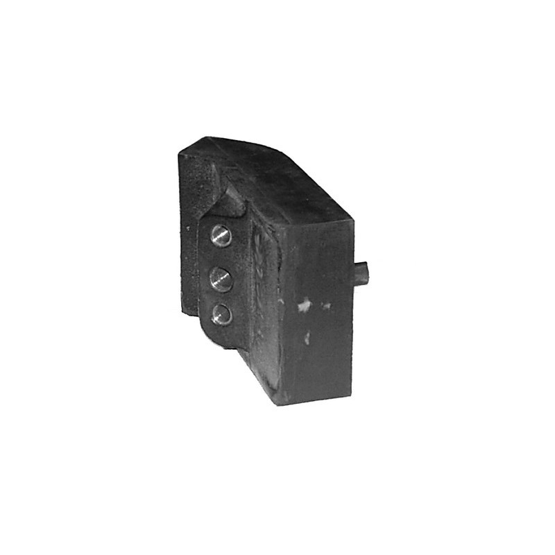 Engine mounting